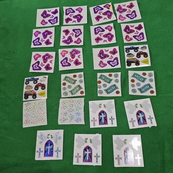 SL8:  Sandylion Sticker Lot - about 141 Modules - Mixed Themes - Picture 7 of 10